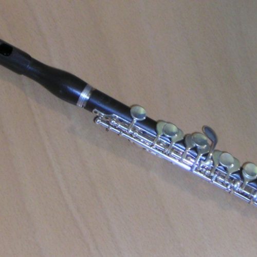 1200px-Piccolo_flute2